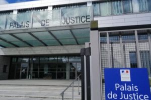 Lire la suite à propos de l’article Cela circule sur le web  : Saint-Malo : l’homme violent avec sa compagne estime ne « rien avoir à faire au tribunal » 